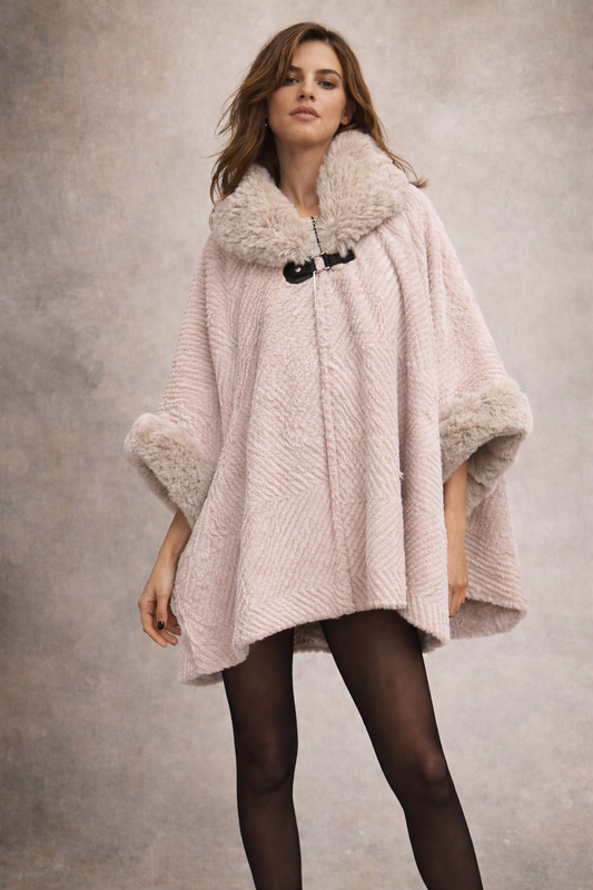 Bloom Lady Light Beige Cape