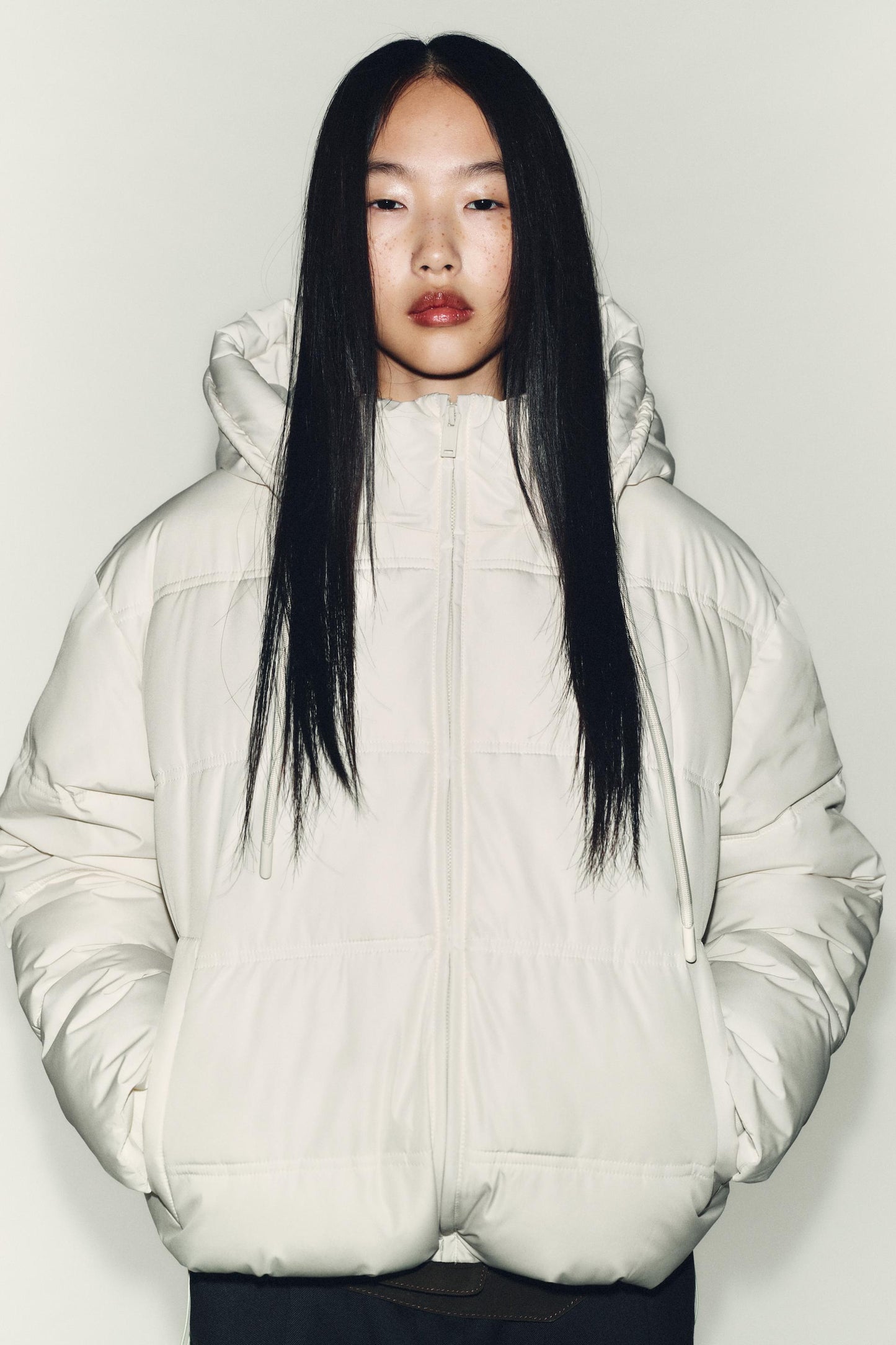 ZARA SHORT WATER-REPELLENT AND WINDPROOF HOODED ANORAK