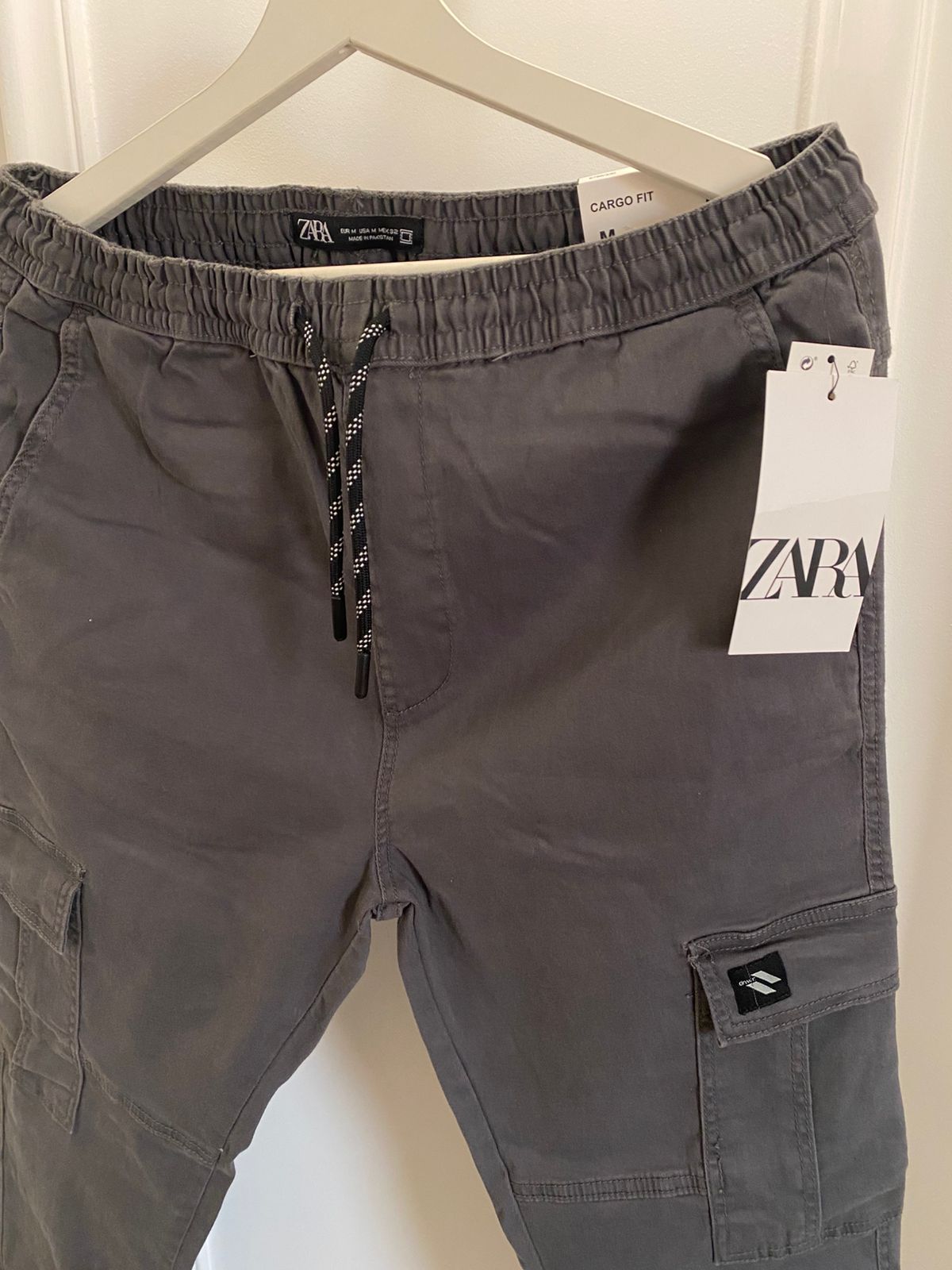 Zara Men Dark Grey Cargo Pants