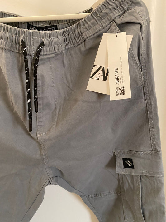 Zara Men Light Grey Cargo Pants