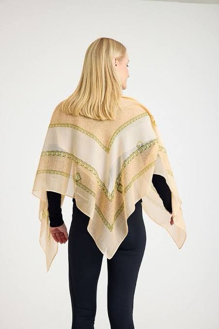 GUESS Simon Chain Scarf