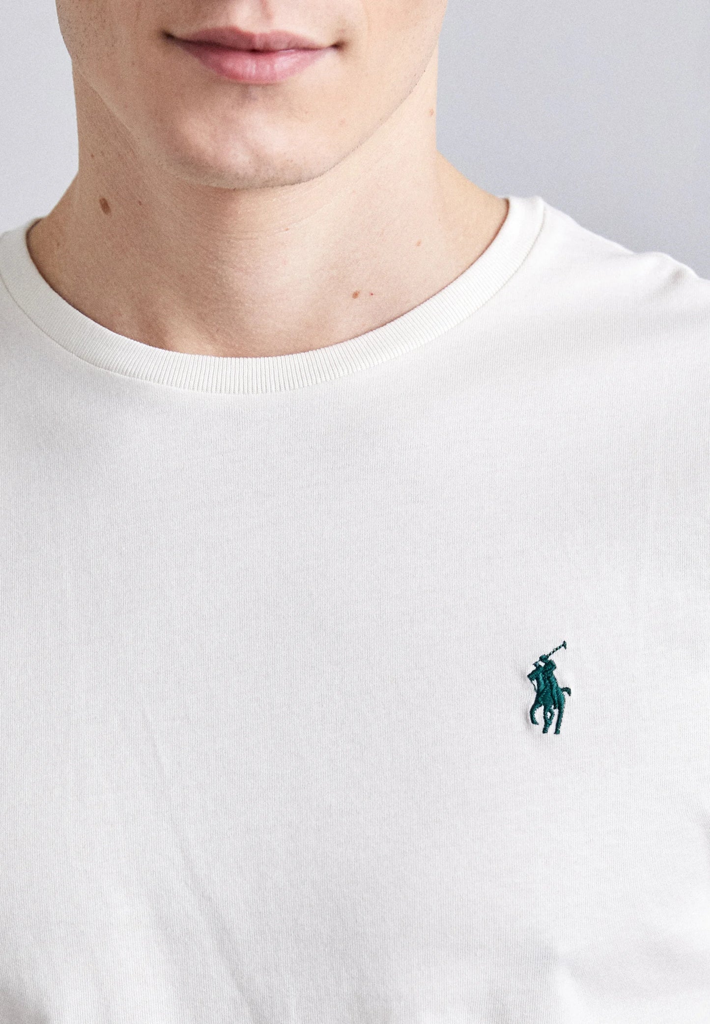 Polo Ralph Lauren cream Crewneck T-Shirt- Classic Fit